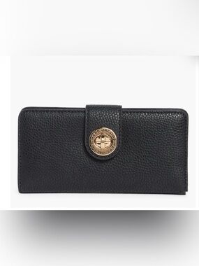 Marc Jacobs Black Pebbled Slim Leather Wallet with Gold Turnlock. New no tags.